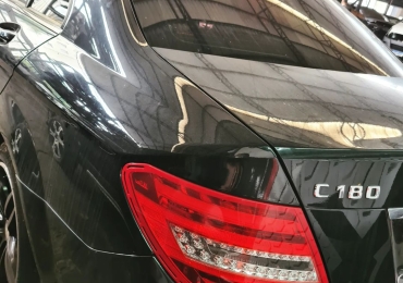 Mercedes-Benz C 180 2012