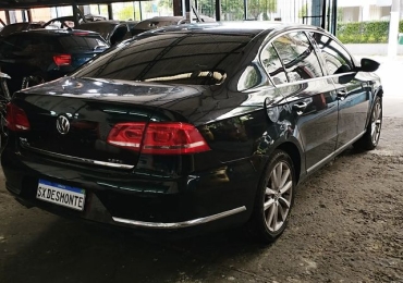 Volkswagen Passat 2011