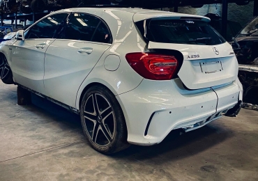 Mercedes-Benz A 250 2015