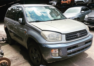 Toyota RAV 4 2003