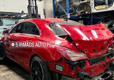 Mercedes-Benz CLA 250 2015