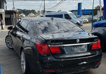 BMW 750 I 2012