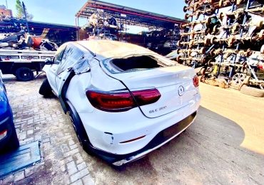 Mercedes-Benz GLC 300 2023