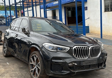 BMW X5 2021