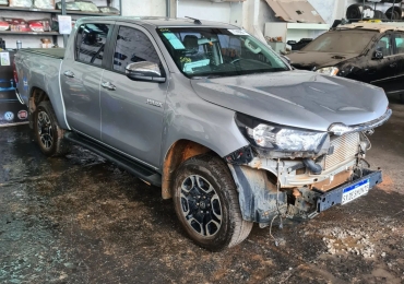 Toyota Hilux 2021