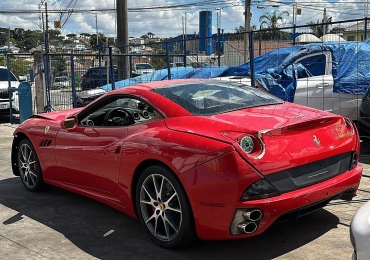 Ferrari California 2012