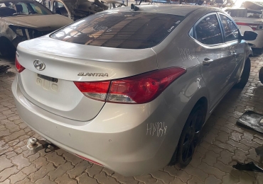 Hyundai Elantra 2013