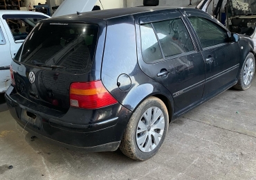 Volkswagen Golf 2003