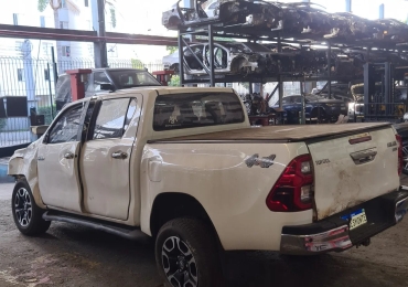 Toyota Hilux 2021