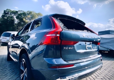 Volvo XC60 2022