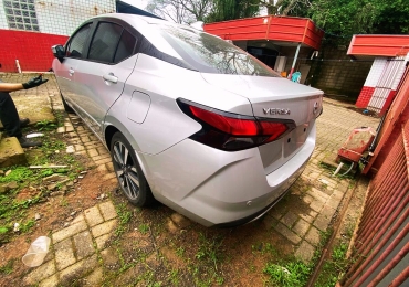 Nissan Versa 2021